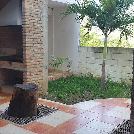 Departamento Escudero Tamazunchale Exterior foto
